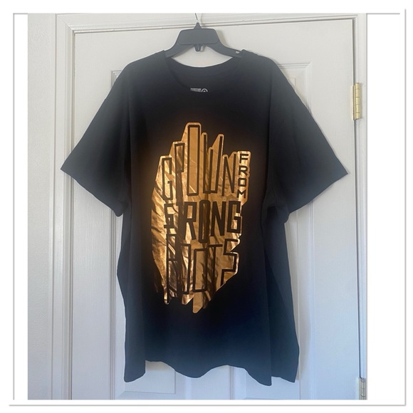 Black History Month Adult Plus Size Grown From Strong Roots Short Sleeve Shirt - Picture 4 of 4